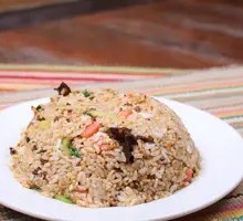 Wood Ear Mushroom and Pork Stir-Fried Rice