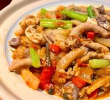 Sour Radish Bamboo Shoot Chicken Offal Stir-fry