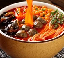 Tomato Chicken Meatball Rice Noodles