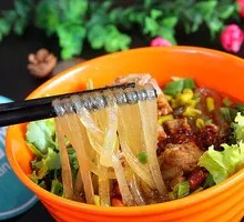 Pork Rib and Vermicelli Dish