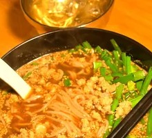 Fatty and Lean Double Cover Red Rice Noodles