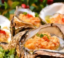 Garlic Steamed Oysters