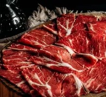 Freshly Sliced Beef Tenderloin
