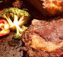 Tomahawk Steak