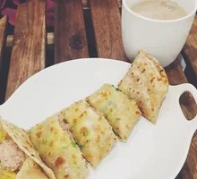 Tuna Omelette Pancake