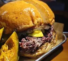 Man Burger Treasure