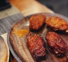 Charcoal-Roasted Chicken Wings