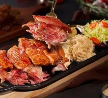 German Crispy Pork Knuckle
