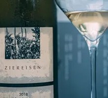 Zehnstein Sämling White Wine