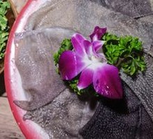 Hand-Torn Fresh Tripe
