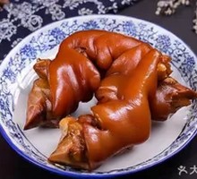 Spiced Braised Pig Trotters