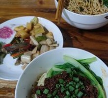 Braised Pork Rice Noodles