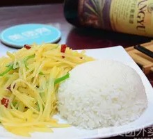 Spicy and Sour Potato Noodles with Rice