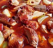 Green Pepper Bamboo Shoot Roast Duck