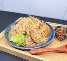 Wan De Fei Fried Rice Noodles