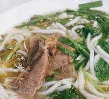 Beef Noodle Soup with Original Broth