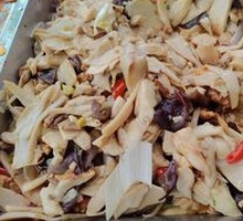 Stir-fried Pork with King Oyster Mushrooms