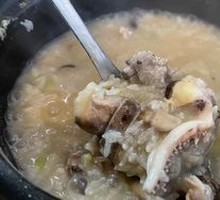 Braised Spare Ribs and Squid Rice Porridge