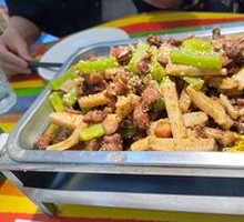 Spicy Dry Pot Pork Ribs
