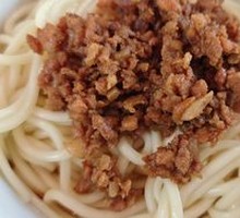 Classic Noodles with Meat Sauce