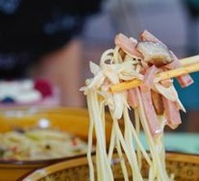 Seafood Mixed Noodles