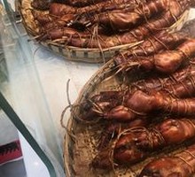 Cao Ge's Twisted Silk Rabbit with Spicy and Fragrant Flavor