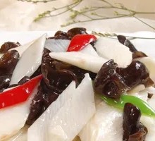 Stir-fried Yam with Wood Ear Mushrooms