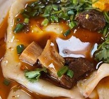 Beef Noodles with Beef Topping