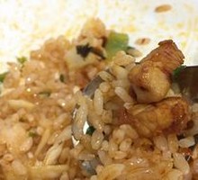 宫保鸡丁炒饭