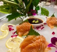 Salmon Sashimi