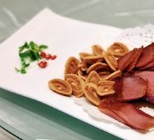 Carbon-Grilled Meat