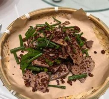 Sichuan-style Pig Liver with Crushed Chili