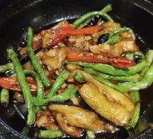 Eggplant and Green Bean Stir-fry