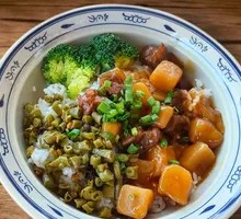 Slow-cooked Beef and Potato Rice