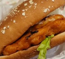Fruitwood-Flavored Chicken Burger