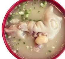 Old Mother's Pig Trotter Soup
