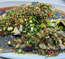 Cold-mixed crucian carp