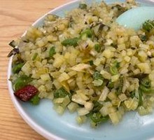 Stir-Fried Potatoes with Pickled Cabbage