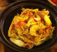 Spicy Pot-Braised Baby Bok Choy