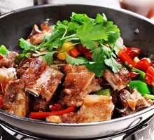 Spicy Pot Roast Pork Ribs