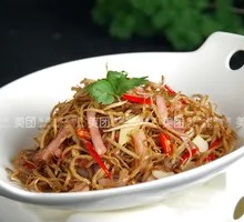 Spicy Tea Tree Mushroom Hot Pot
