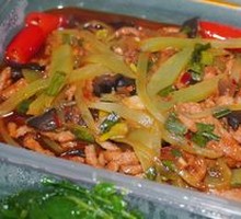Fish-Flavored Shredded Pork