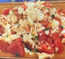 Tomato and Egg Stir-Fry