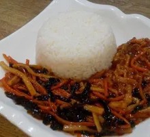 Fish-Flavored Shredded Pork