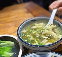 Sour Cabbage Noodles