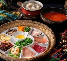Spicy Yunnan Crossing-the-Bridge Rice Noodles