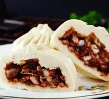Leg Meat Sauce Bun