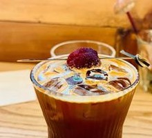 Bayberry Iced Americano