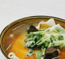 Beef Noodles with Beef Topping
