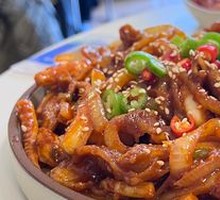 Stir-fried Squid with Pork Belly